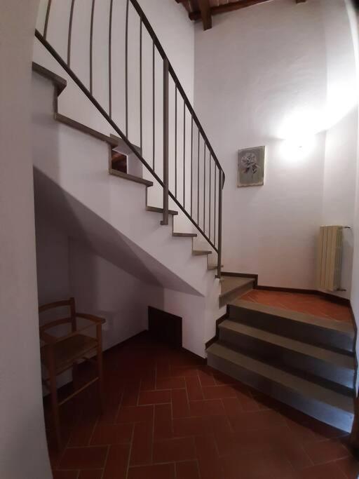 Lajatico Rentals - Casa Di Alice Nel Borgo ภายนอก รูปภาพ