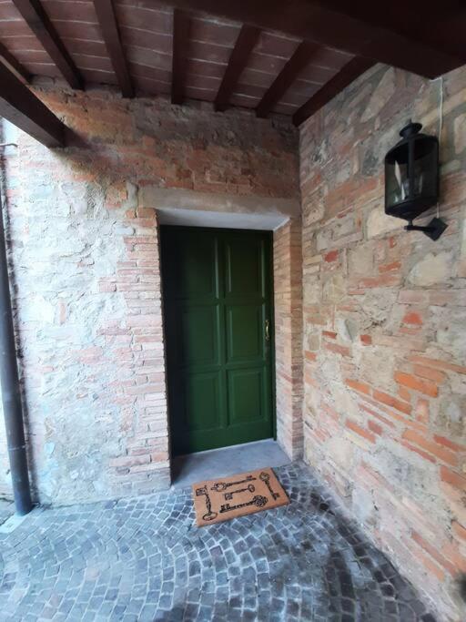Lajatico Rentals - Casa Di Alice Nel Borgo ภายนอก รูปภาพ